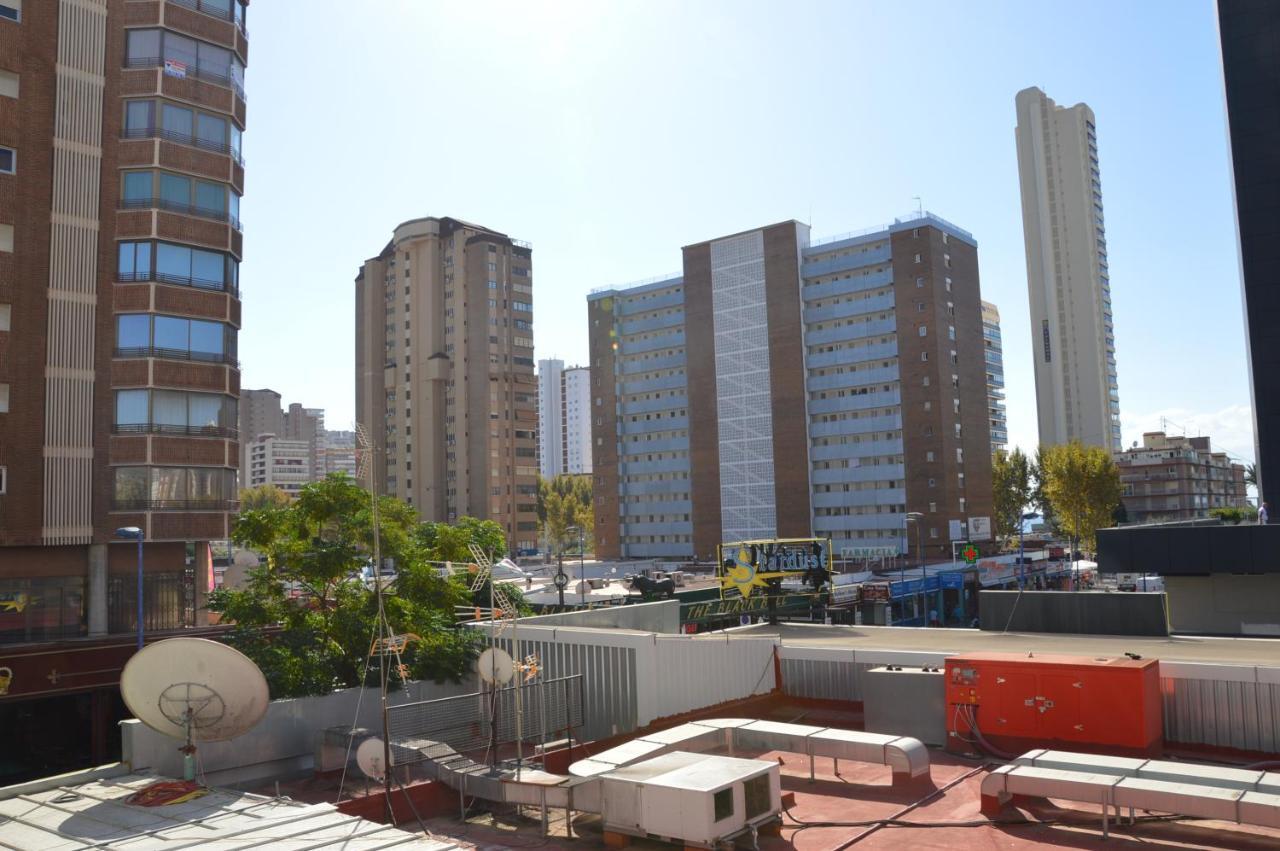 Apts Ara With Pool Benidorm Eksteriør billede